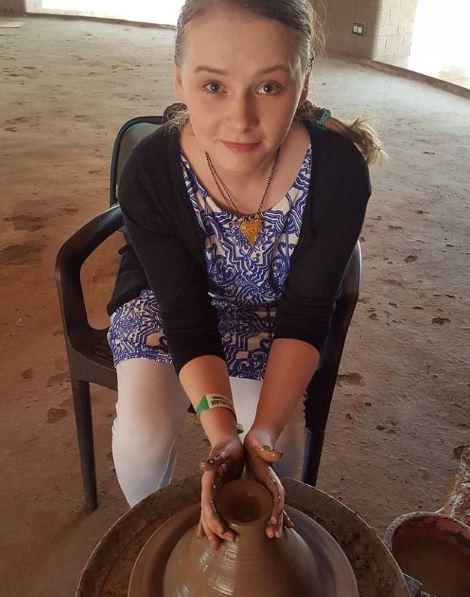 Karolina Goswami is learning Clay Pottery
