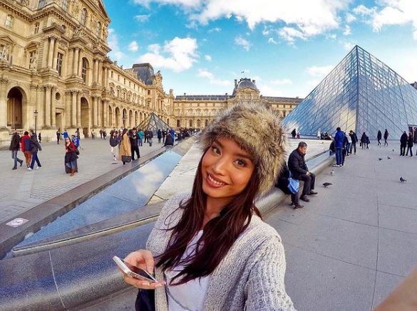 Kataluna Enriquez loves traveling