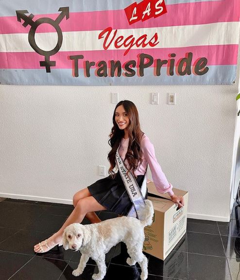 Kataluna Enriquez support Trans Pride