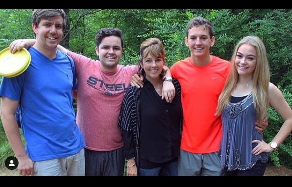 Katie Kelly with her family