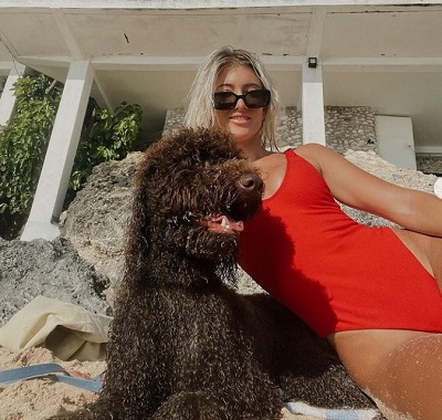 Lauren Bullen with her pet dog
