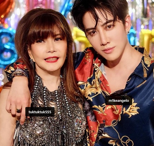 Mike Angelo with his mom Prasai Nitipaisalkul