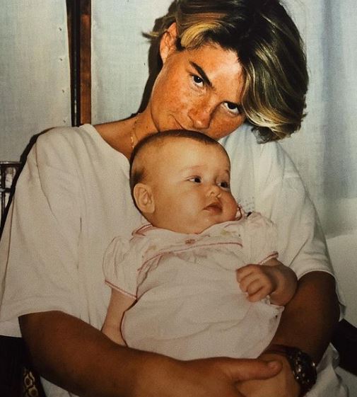 Mikky Kiemeney's childhood picture with her mom Barbara Kiemeney