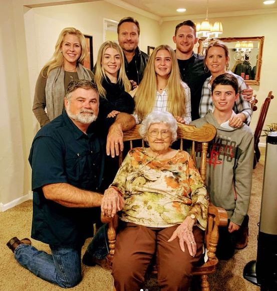 Narvel Blackstock and his family