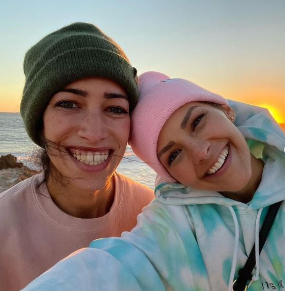 Nightbirde with her bestie