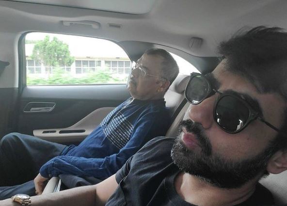 Nikhil Kamath with his dad Raghuram Kamath