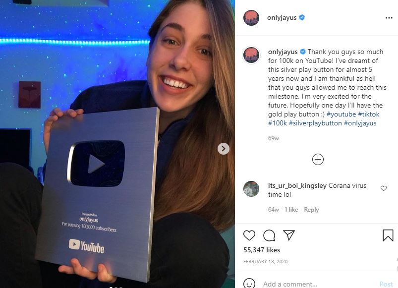 Onlyjayus grabbed her Youtube silver play button