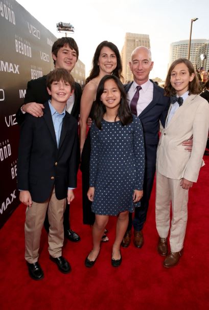Preston Bezos with his family