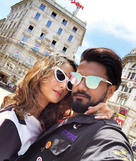 Rocky Jaiswal with his fiancee Hina Khan
