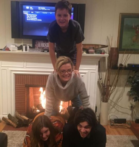Romy Walthall Windsor and her kids