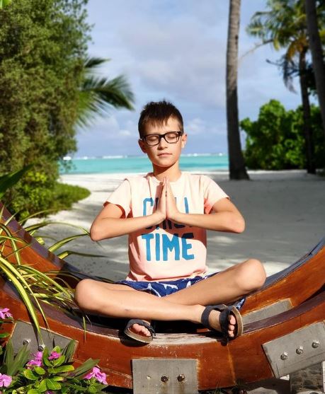 Ronald Kurzawa likes yoga