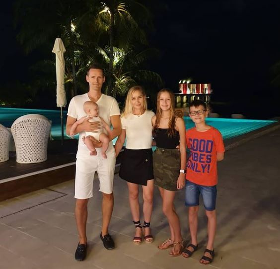 Ronald Kurzawa with his family