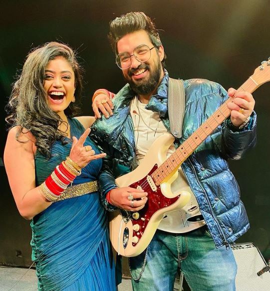 Sachet Tandon with his wife Parampara Tandon