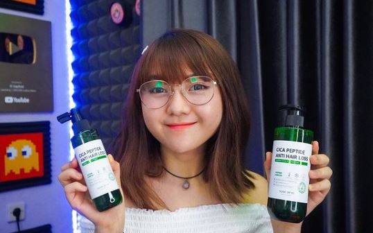 Sarah Viloid commercializes a product