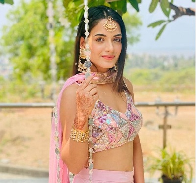 Shagun Sharma in Ishq par Zor Nahi, played the role of Sonali aka Sonu Rathore