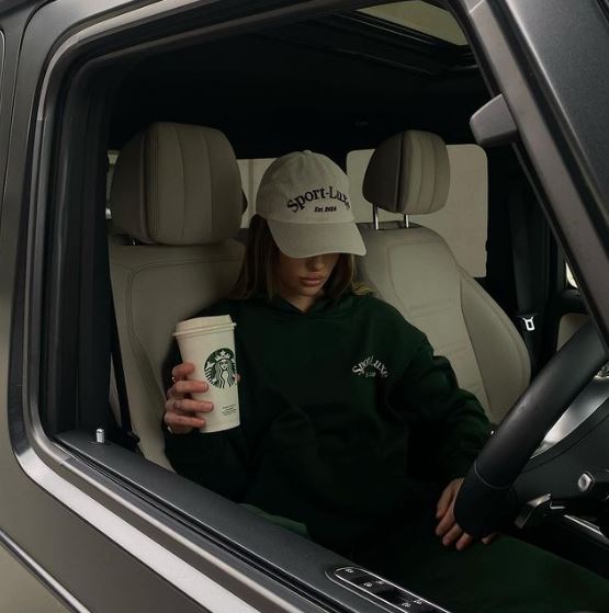 Tia Lineker loves coffee