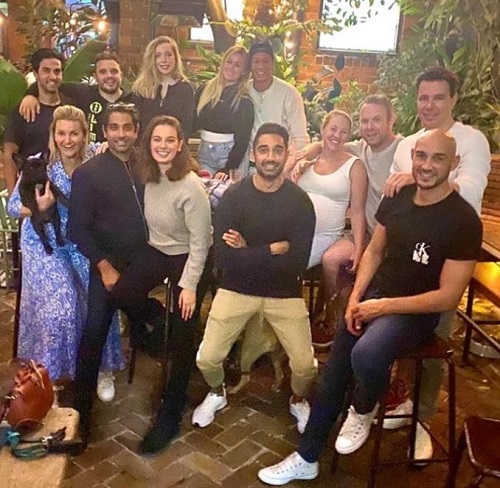 Tushaan Bhindi with his friends and family on ocassion of his birthday