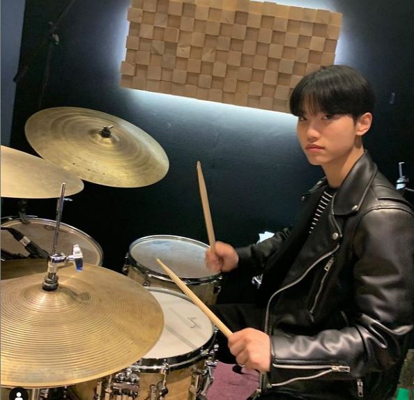 Won Jeong is a good drummer