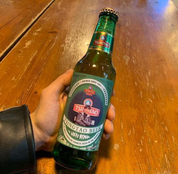 Won Jeong likes to drink beer