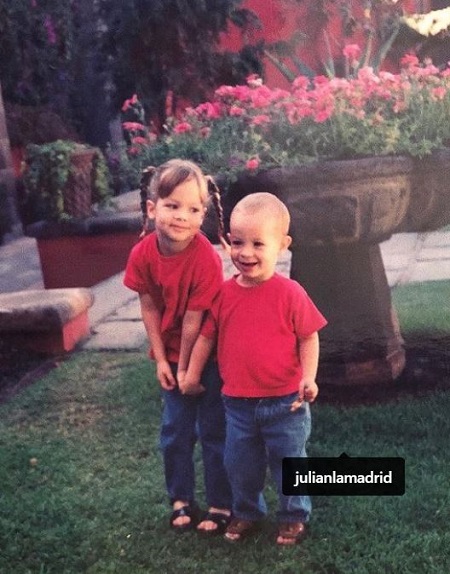 Ximena Lamadrid with her brother Julian Lamadrid during their childhood