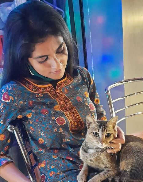 Zarin Shihab with her cat