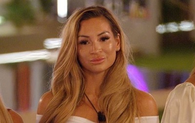 AJ Bunker is an entertainer, hair extension technician, and participant of Love Island 2021