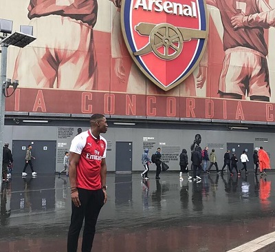 Aaron Francis is a supporter of Arsenal team