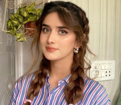 Alishba Anjum is a graduate of University of Faisalabad