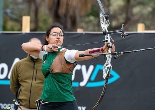Ana Vazquez is an Archer