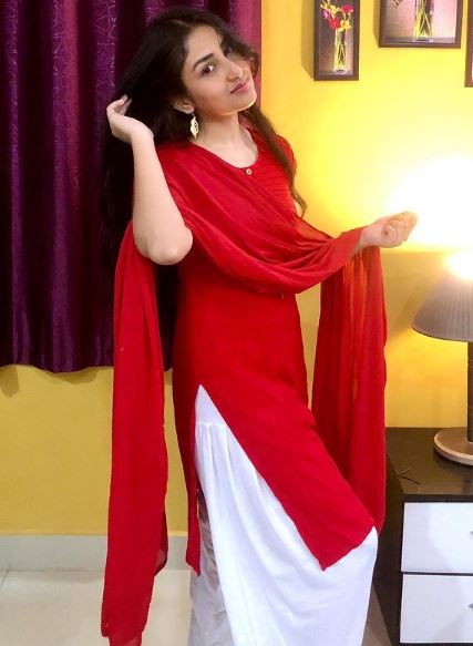 Anchal Sahu height