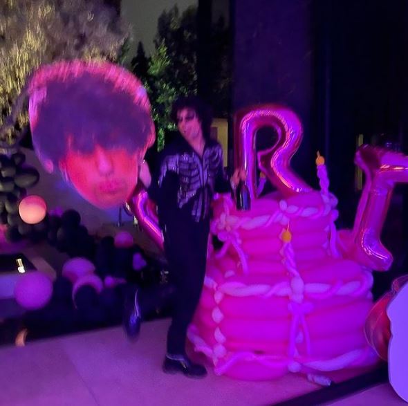 Ari Aguirre celebrated his birthday