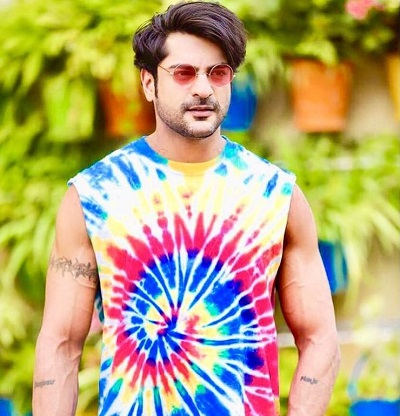 Ashish Kapoor Wiki (Birthday, Height, Weight & Trivia)