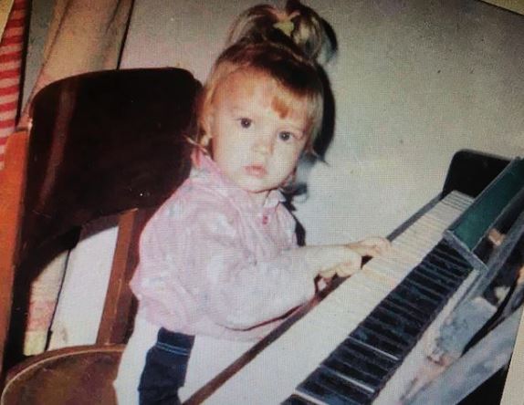 Childhood photo of Yuliia Sobol