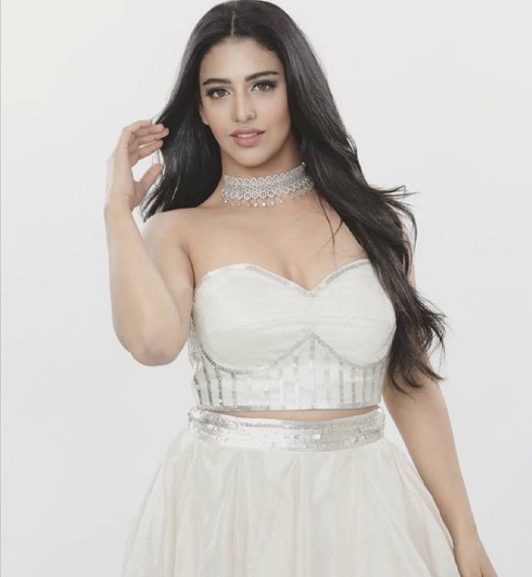 Daksha Nagarkar wearing dress by Sashi Vangapalli Couture