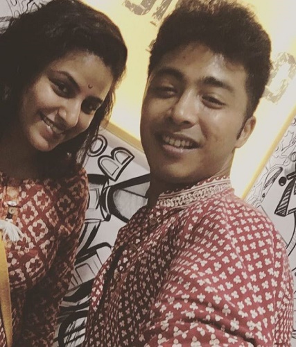Deepak Singh with his Kathak Guruji Tanvi Palav