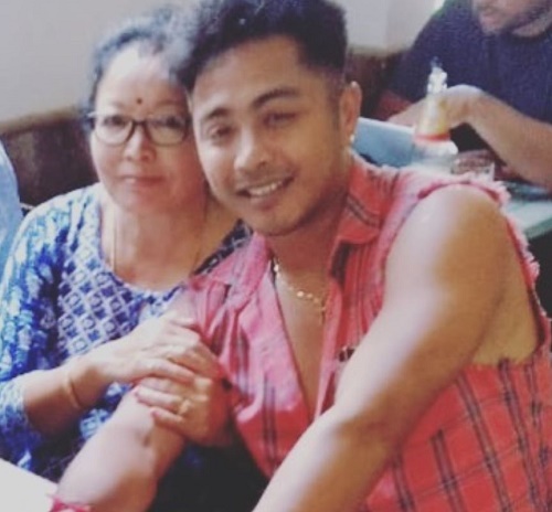 Deepak Singh with his mother Deva Kumari B