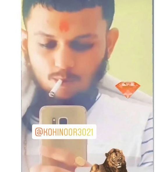 Durlabh Kashyap often smokes cigarettes