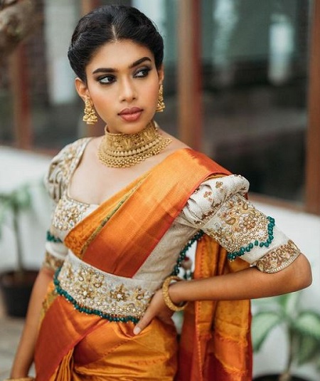 Dushara Vijayan Instagram account has 88.9K followers as of July 2021