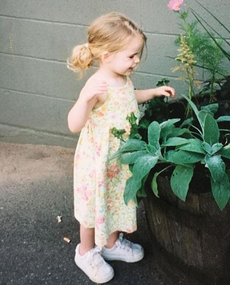 Emma Kotos childhood picture