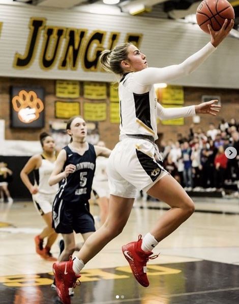 Haley Cavinder participated in various basketball championships