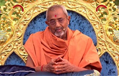Hariprasad Swamiji was the son of Gopaldas (father) and Kashiba (mother)