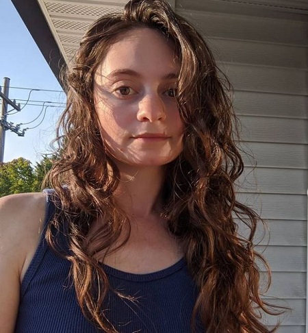 Jordyn DiNatale American actress who is best known for working in the Tv series called The Birch