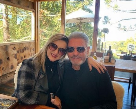Júlia Hennessy Cayuela mother Nina Sara Silveira and stepfather Jeronimo Onofre