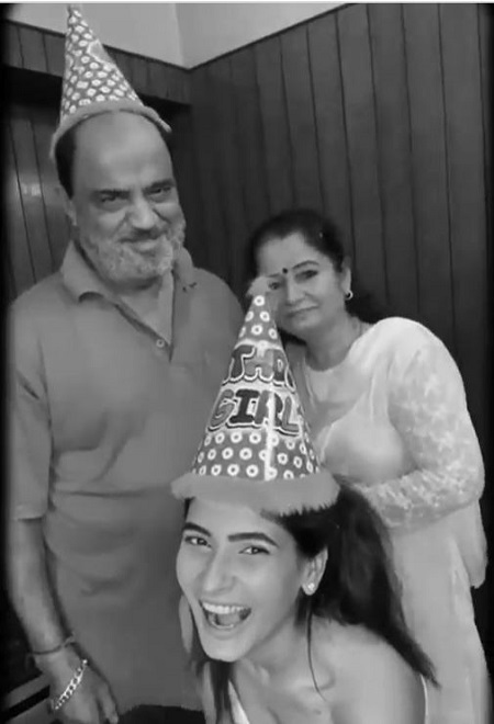 Karishma Sharma with her mother and father