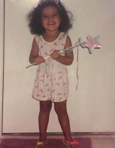 Kayla Compton birthday falls on February 3rd