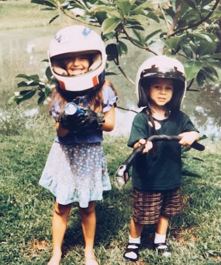 Kayla Compton childhood picture with her brother