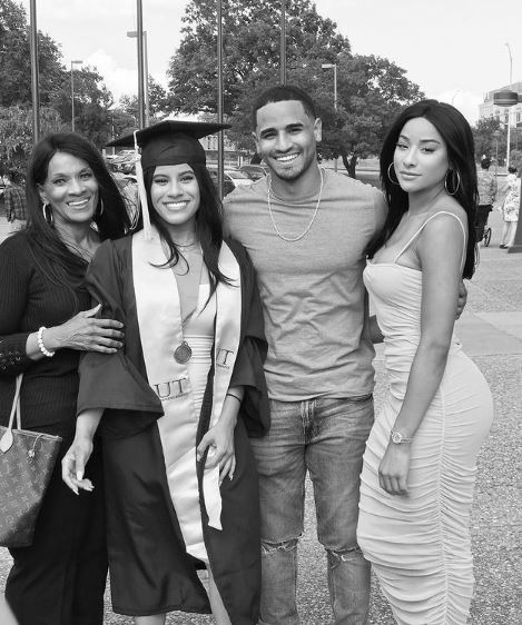 Keeta Vaccaro with family