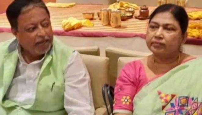 Krishna Roy with her husband Mukul Roy