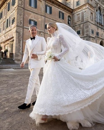 Lady Kitty Spencer got married to Michael Lewis
