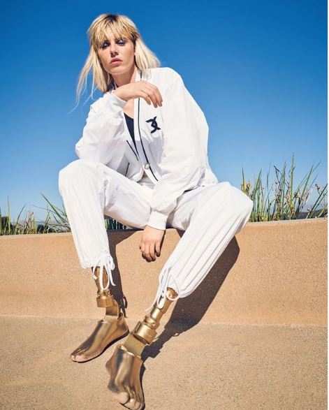 Lauren Wasser is the girl with golden legs